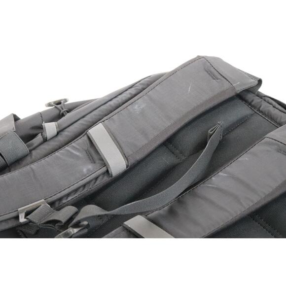 The North Face Recon Laptop Backpack Color Black - Read - Picture 8 of 15